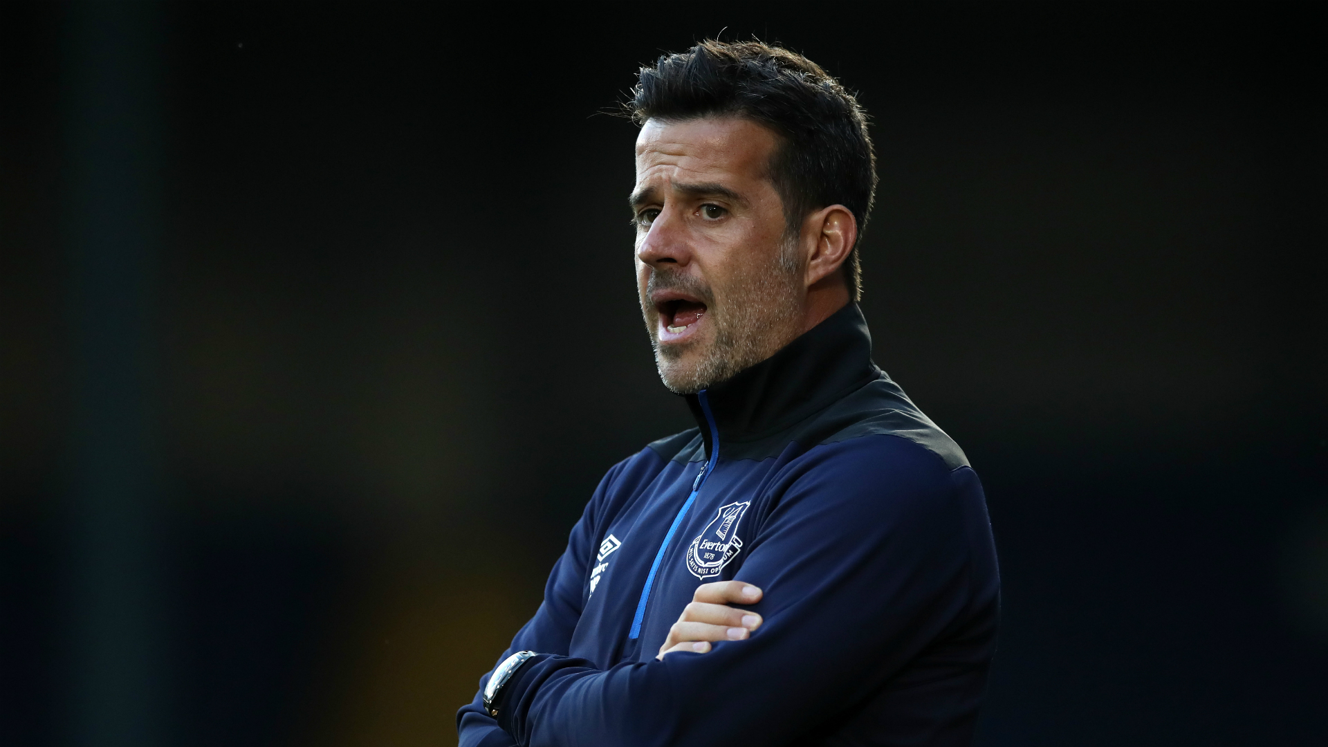 涯充滿了波 涯充滿了波