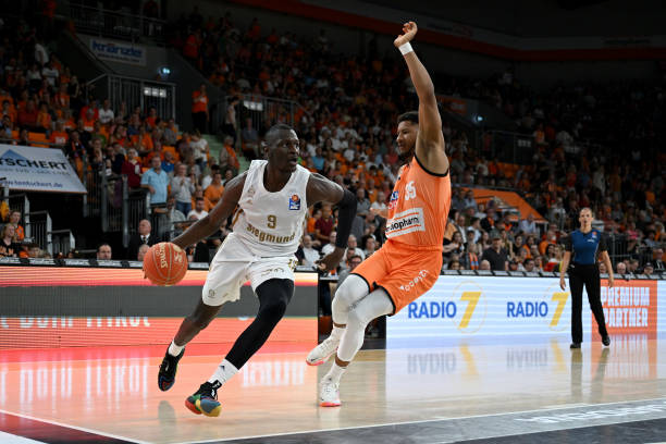 发展高度依 发展高度依