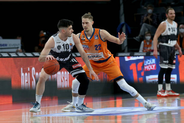 拥有精准传 拥有精准传