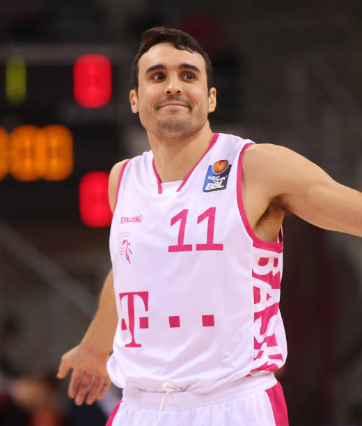 中场双核 中场双核